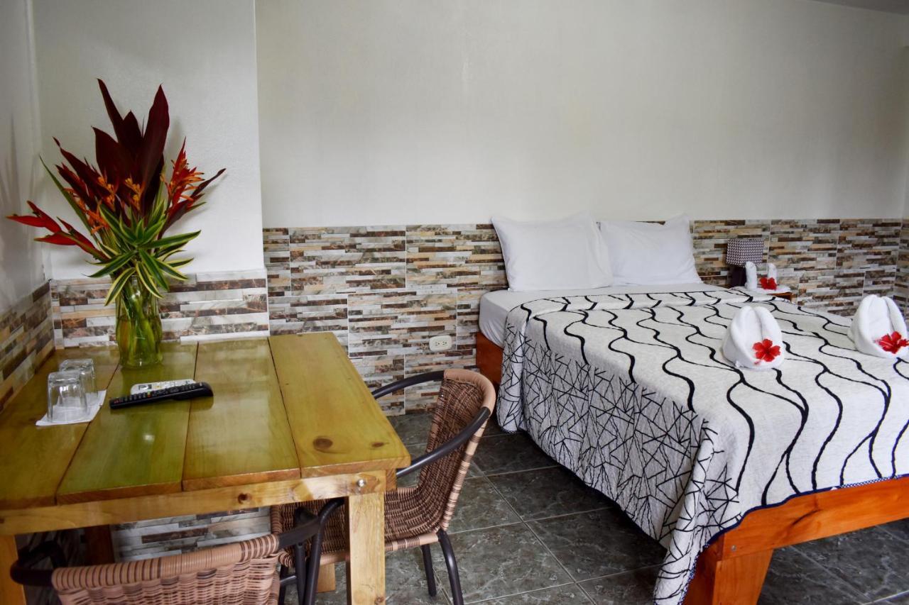 Hotel Quepos Paraiso Zewnętrze zdjęcie